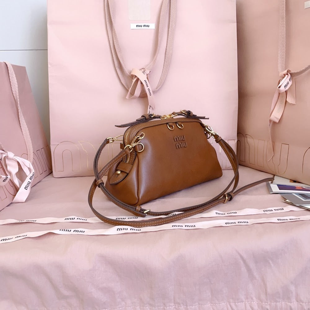 Dragons Bags Miun Miun Luxury Bag --123084