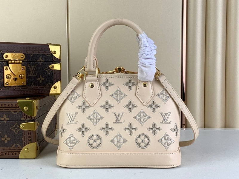 Dragons Bags ln Luxury Bag --68430