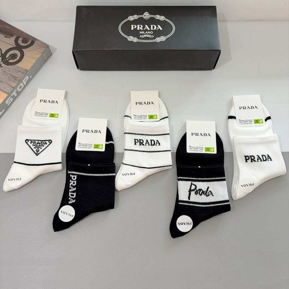 Dragons Bags Premium Luxury Socks --98153
