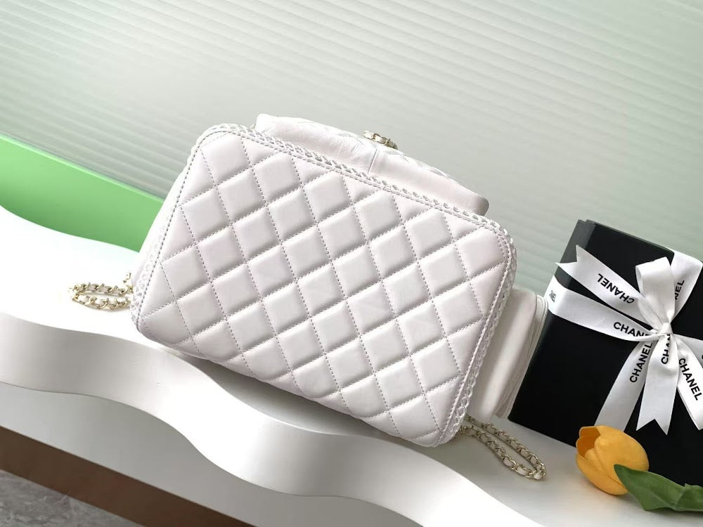 new-luxury-designer-bags-nm9773