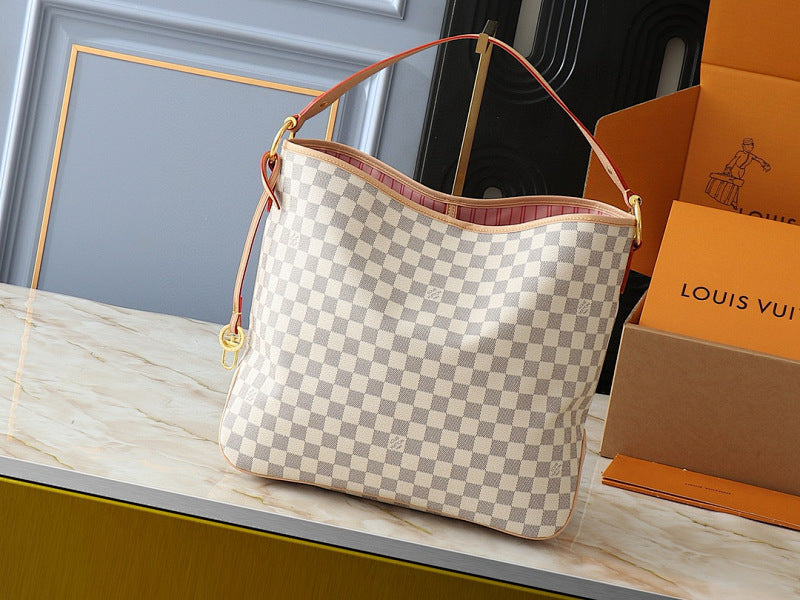 Dragons Bags ln Luxury Bag --81652