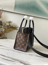 new-designer-premium-bags-nm5205