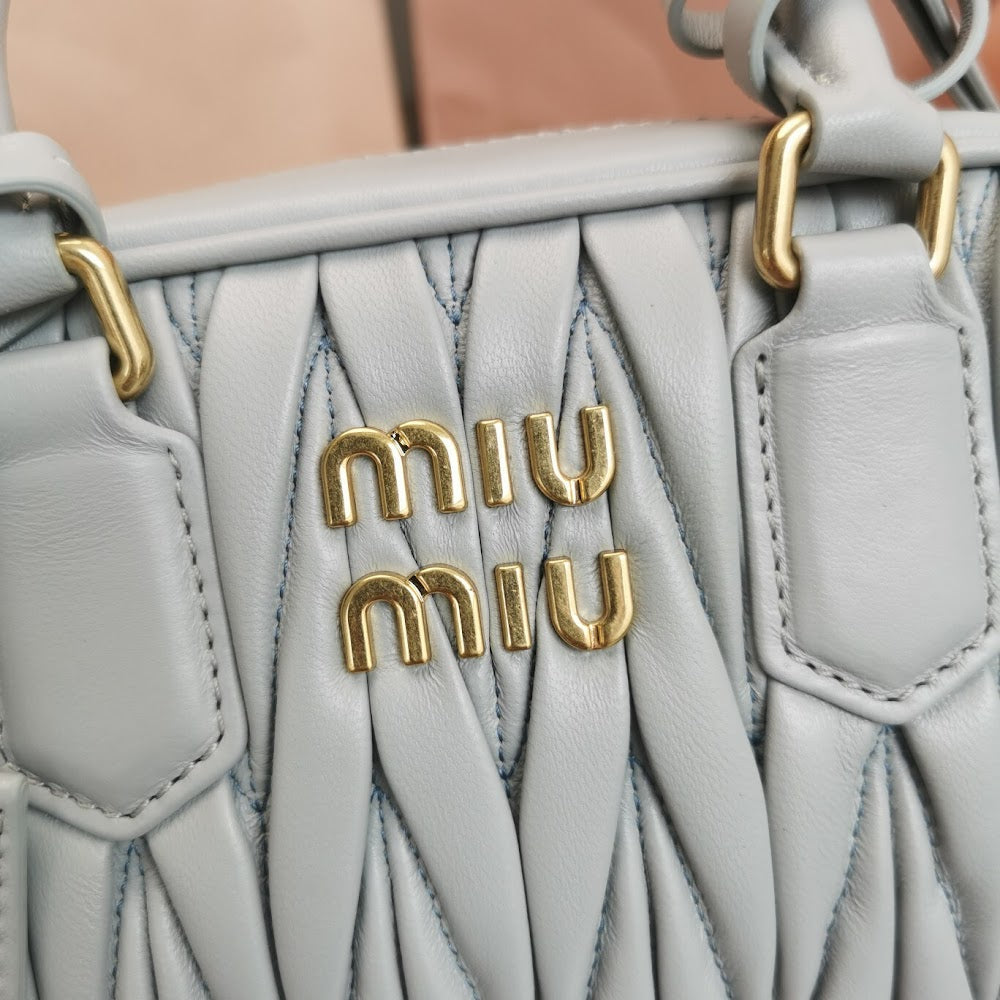 Dragons Bags Miun Miun Luxury Bag --122691