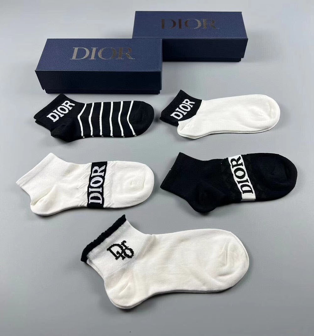 Dragons Bags Premium Luxury Socks --98151