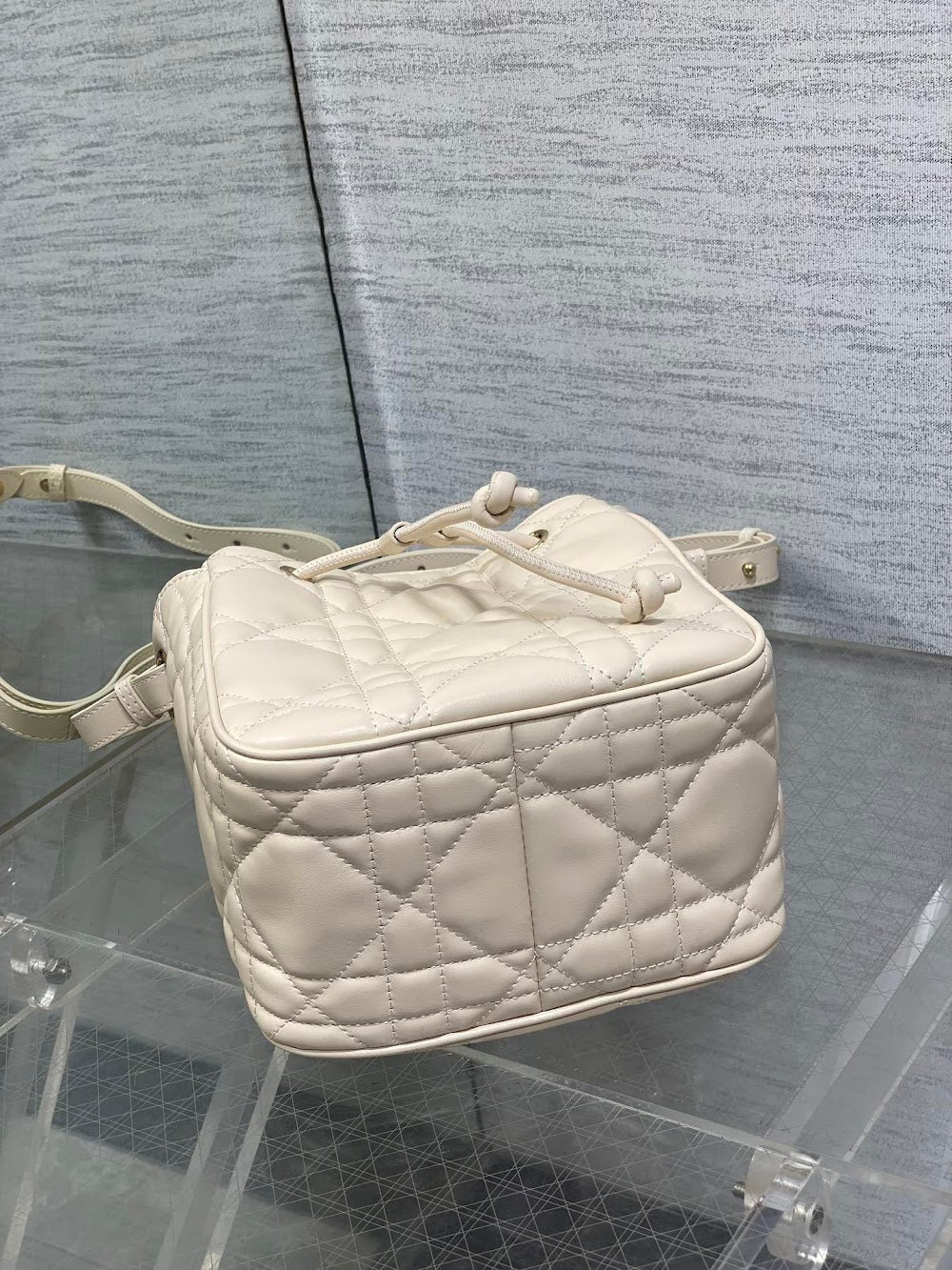 new-designer-premium-bags-nm16787