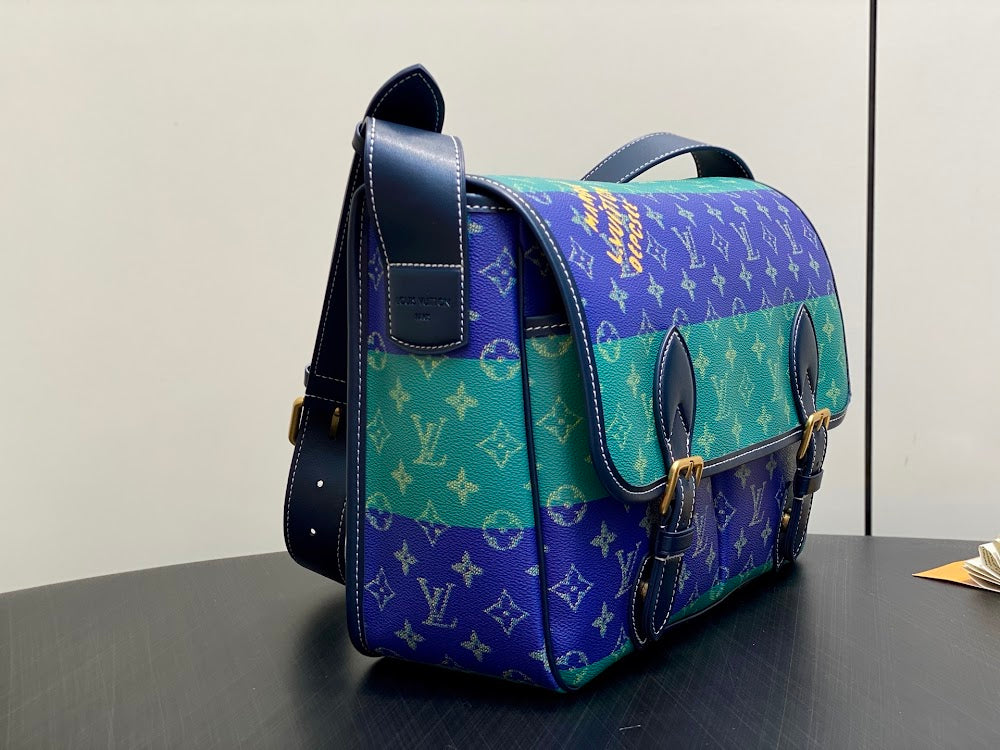 Dragons Bags ln Luxury Bag --97043