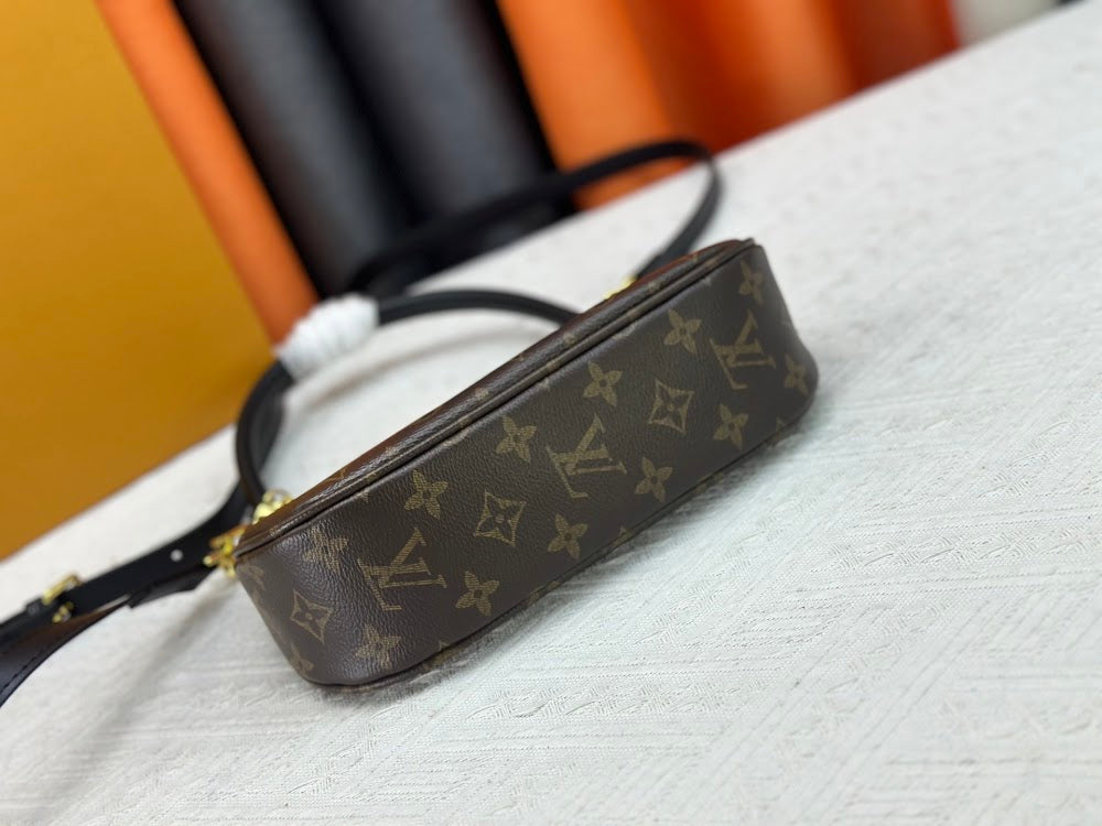 Dragons Bags ln Luxury Bag --77323