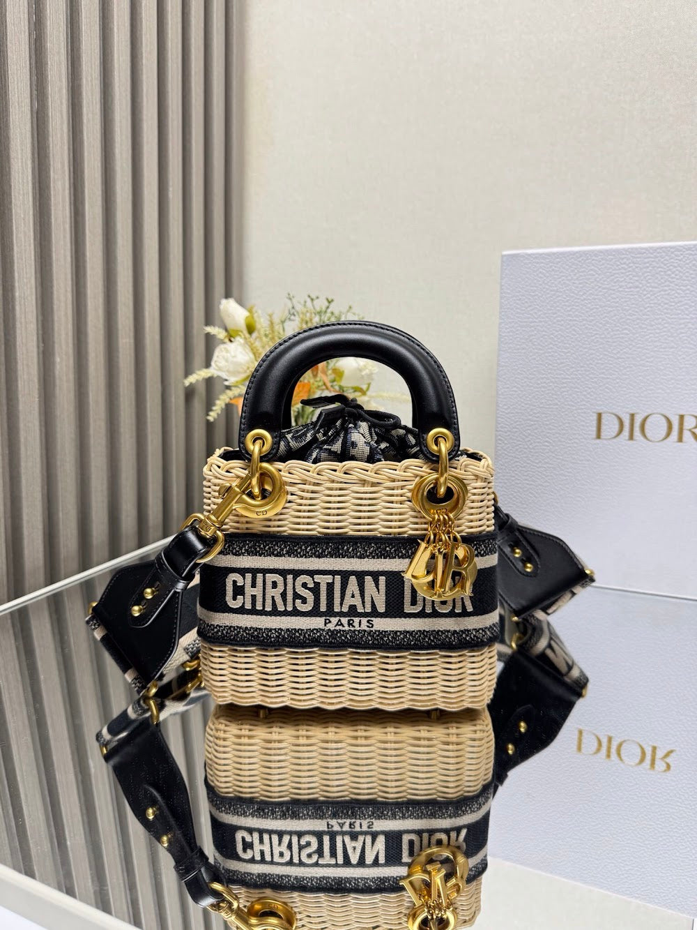 Dragons BagsDiorn Luxury Bag --115595