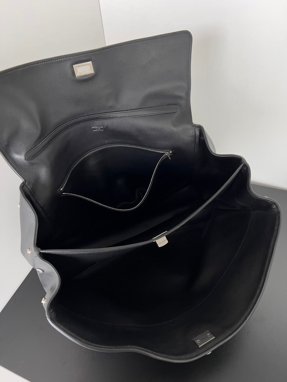 Dragons Bags Balenciaga Luxury Bag --110660