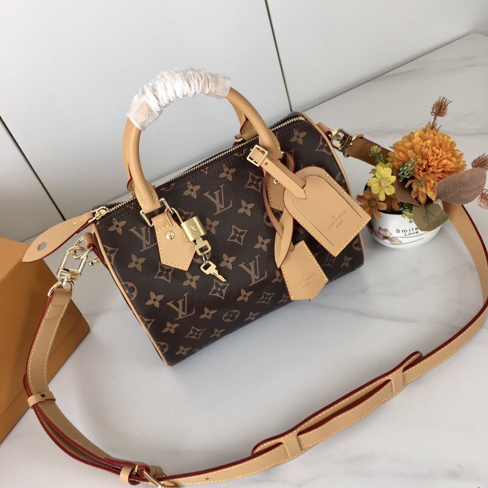 Dragons Bags ln Luxury Bag --76477