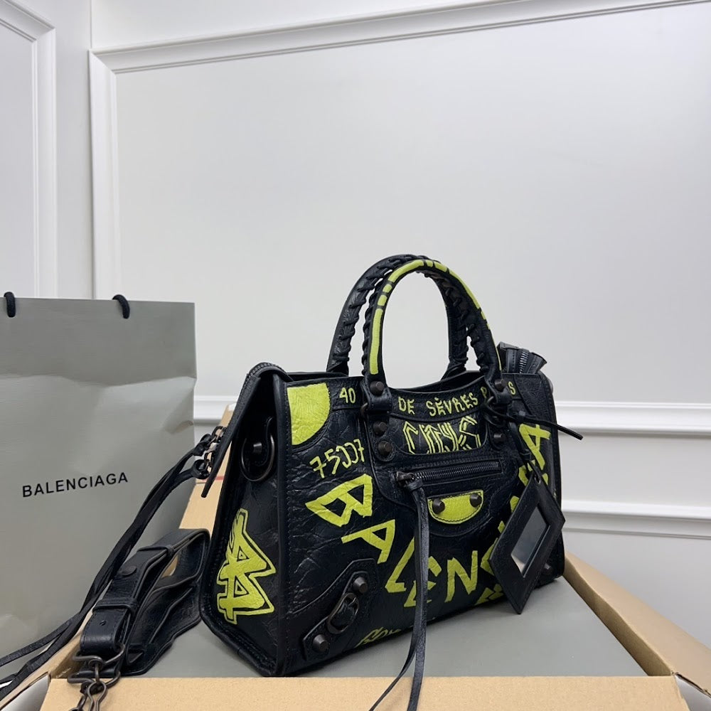 Dragons Bags Balenciaga Luxury Bag --111842