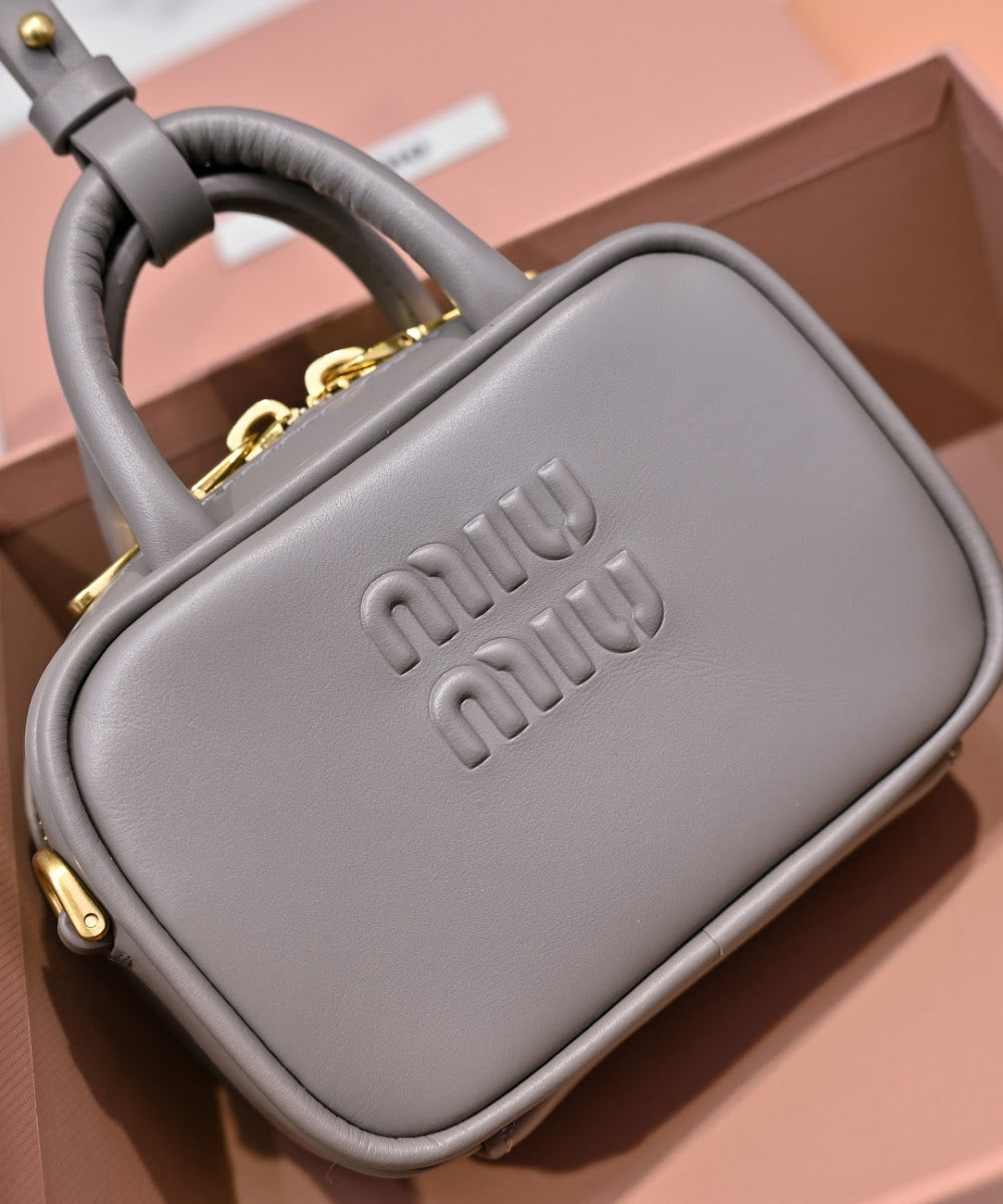 Dragons Bags Miun Miun Luxury Bag --123508