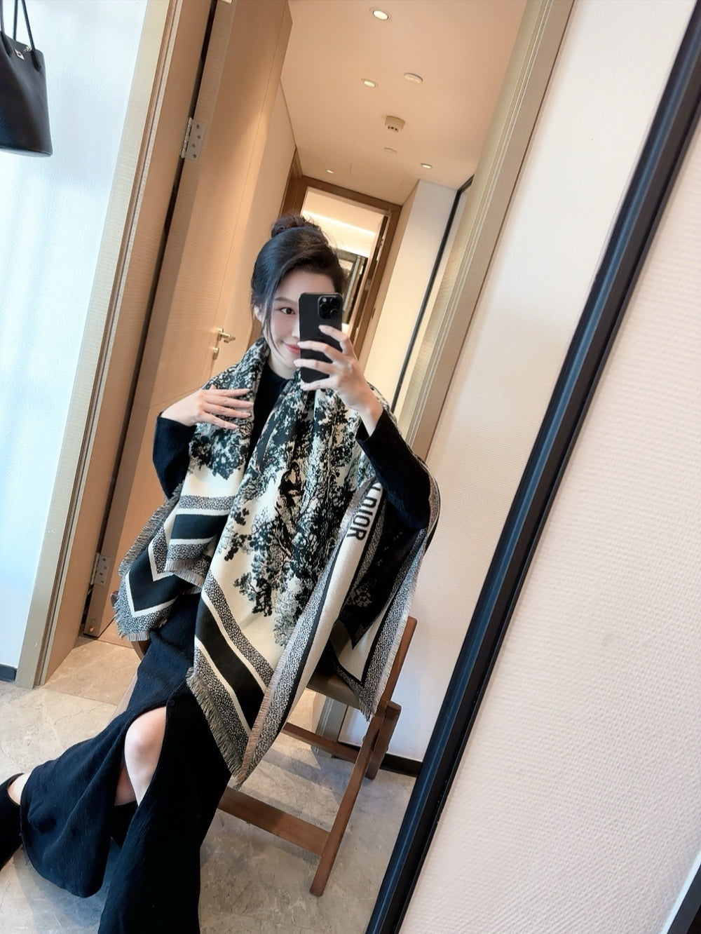 Dragons Bags Premium Designer Scarf --98875