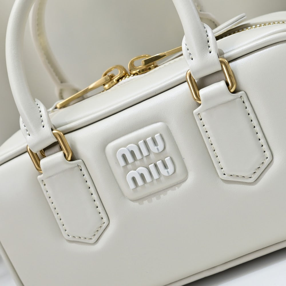 Dragons Bags Miun Miun Luxury Bag --123601