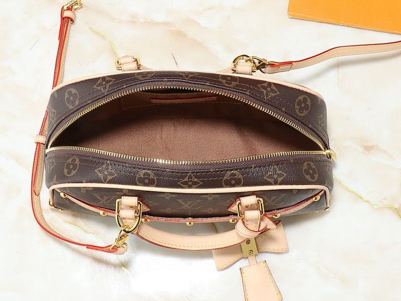 Dragons Bags ln Luxury Bag --81627