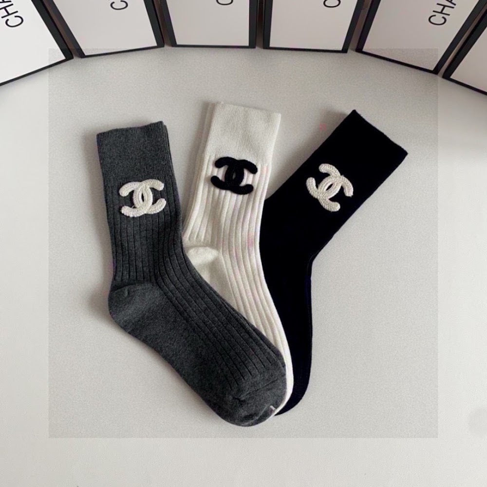 Dragons Bags Premium Luxury Socks --97921