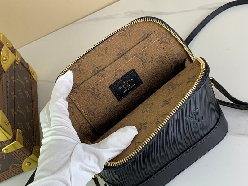 Dragons Bags ln Luxury Bag --68903
