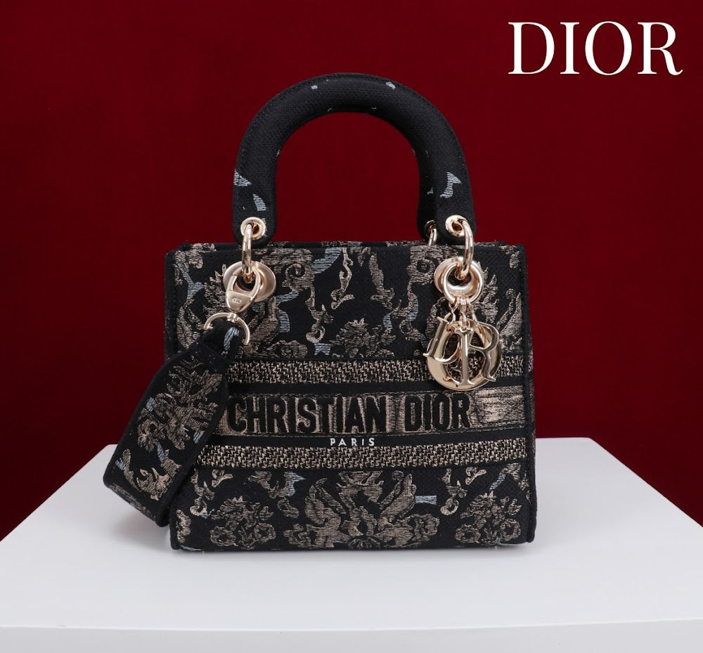 Dragons BagsDiorn Luxury Bag --114880