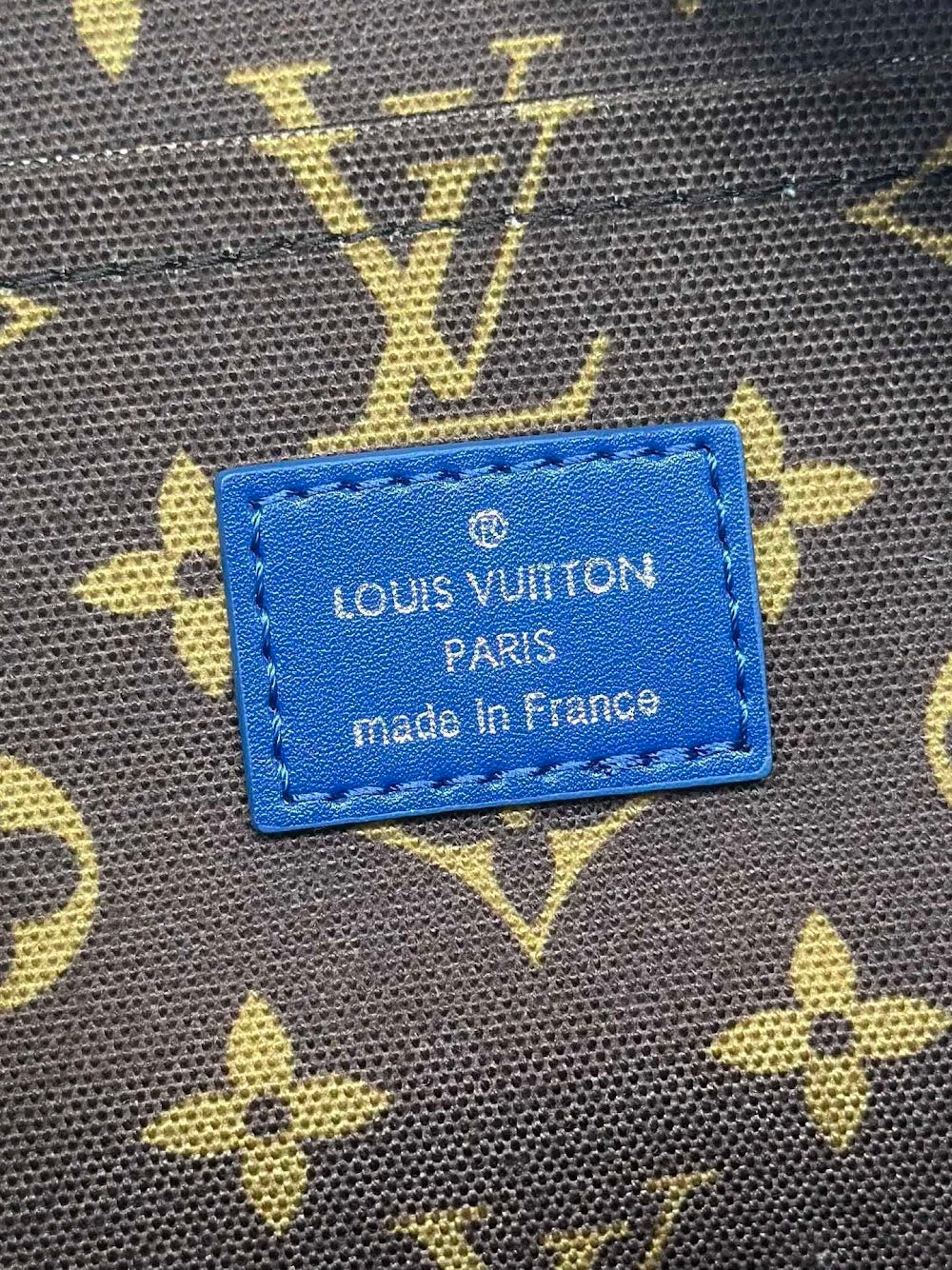 Dragons Bags ln Luxury Bag --61956