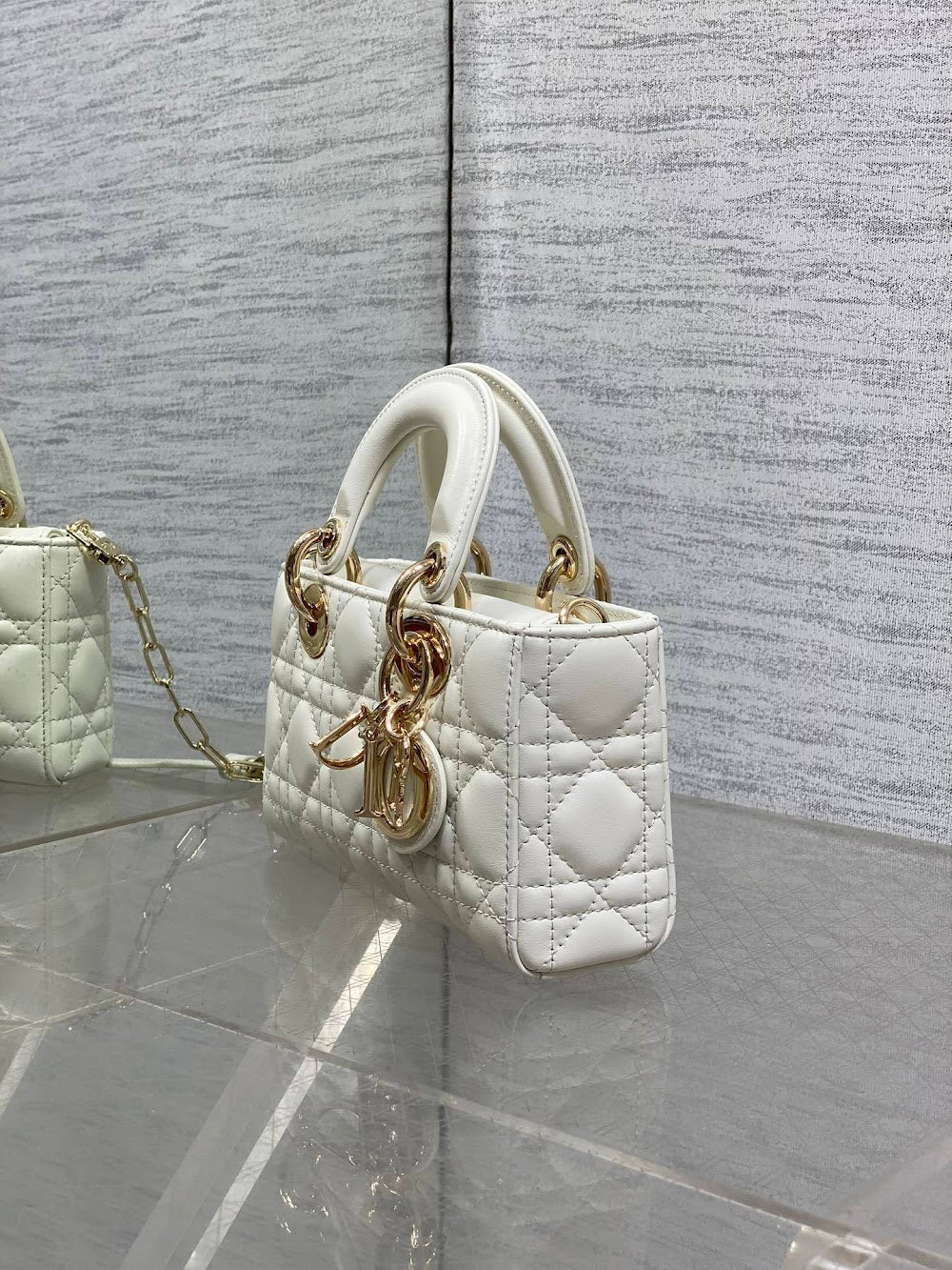 Dragons BagsDiorn Luxury Bag --116194