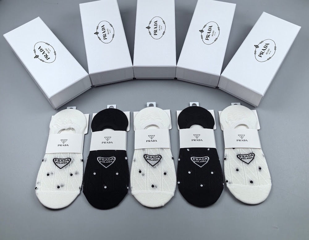 Dragons Bags Premium Luxury Socks --98509
