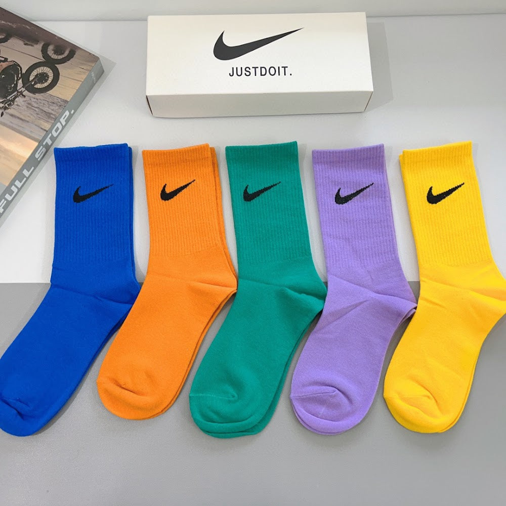 Dragons Bags Premium Luxury Socks --98099