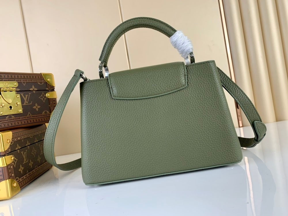 Dragons Bags ln Luxury Bag --67186