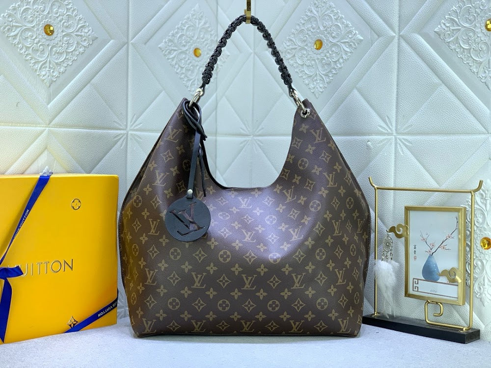 Dragons Bags ln Luxury Bag --81410