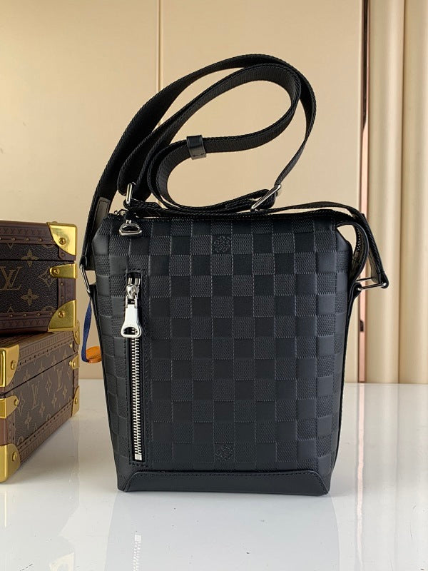 Dragons Bags ln Luxury Bag --67389