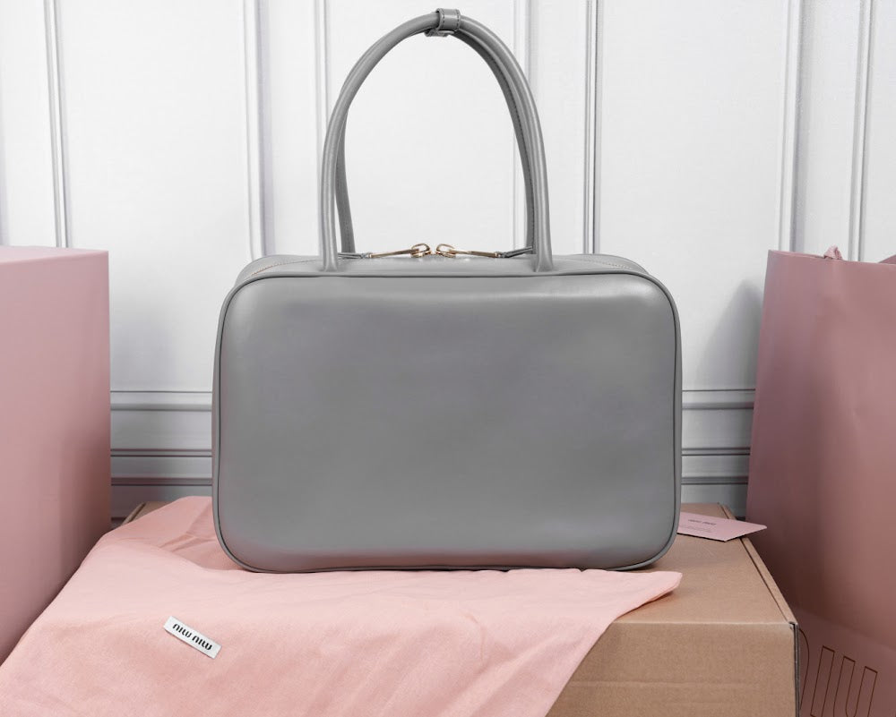 Dragons Bags Miun Miun Luxury Bag --123356