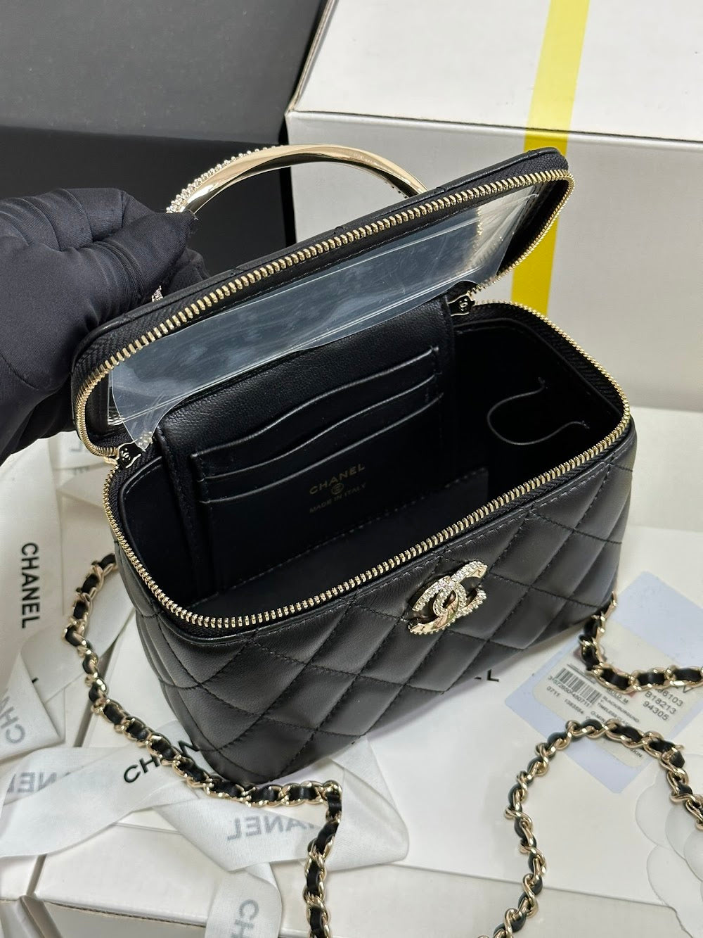 new-luxury-designer-bags-nm9548