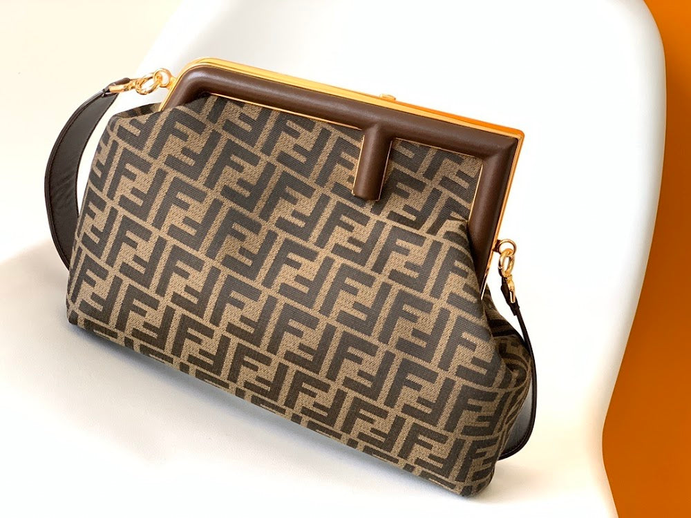new-designer-premium-bags-nm15355