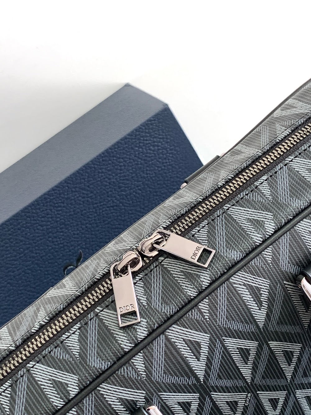 Dragons BagsDiorn Luxury Bag --115154