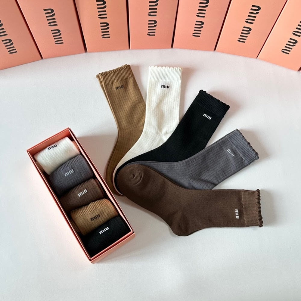 Dragons Bags Premium Luxury Socks --97787