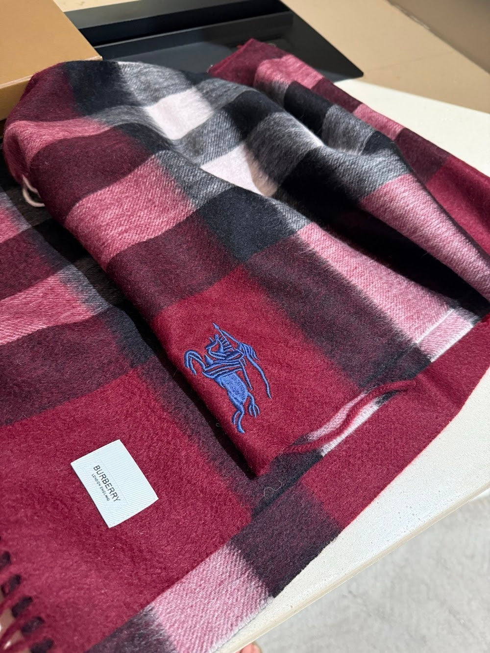 Dragons Bags Premium Designer Scarf --99180