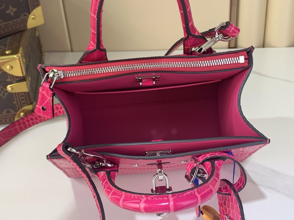 Dragons Bags ln Luxury Bag --69923