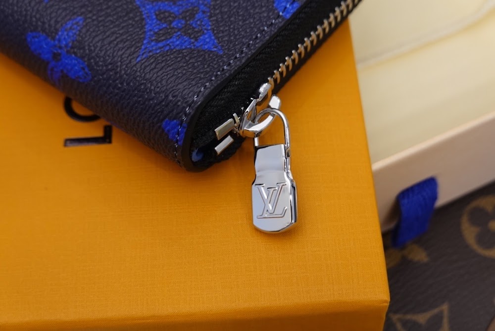 Dragons Bags ln Luxury Bag --66544