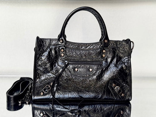 new-luxury-designer-bags-nm21578