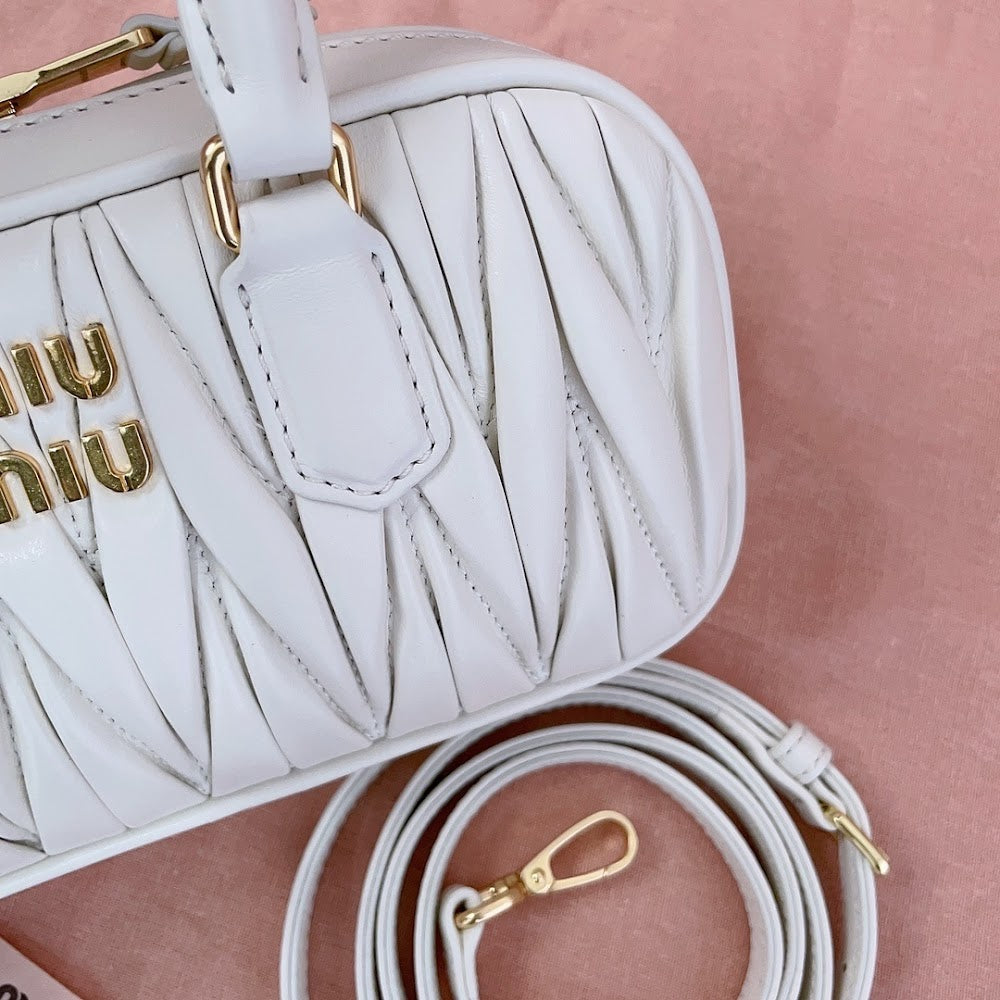 Dragons Bags Miun Miun Luxury Bag --123335
