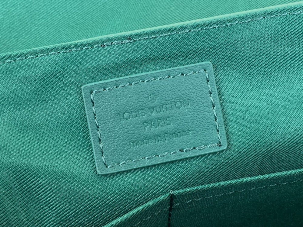 Dragons Bags ln Luxury Bag --68326