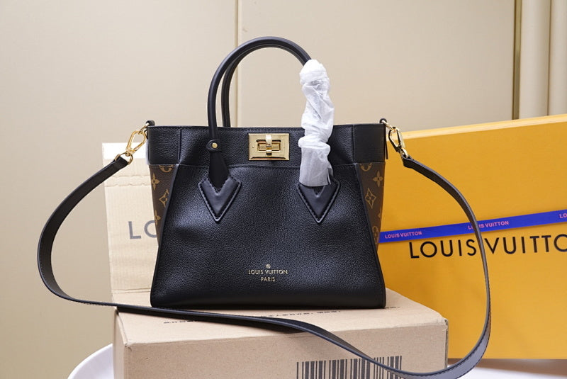 Dragons Bags ln Luxury Bag --56630