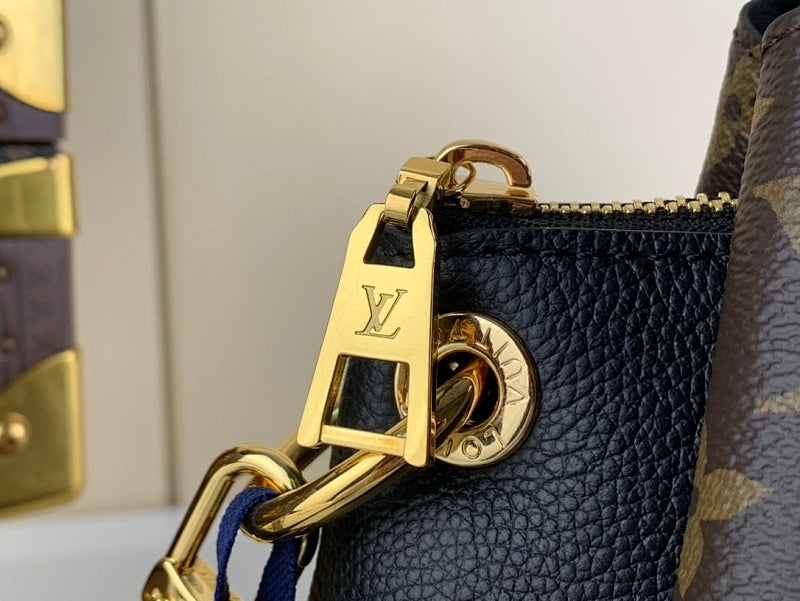Dragons Bags ln Luxury Bag --68262
