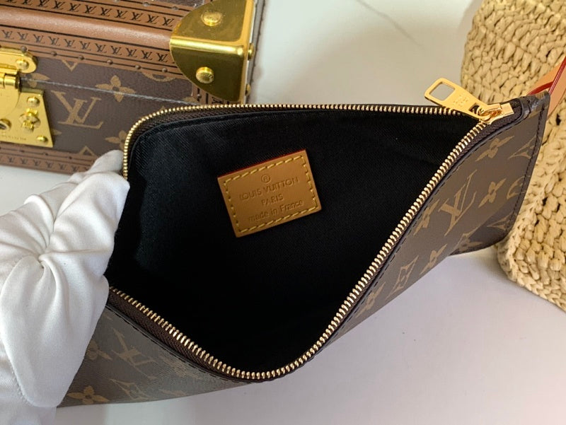 Dragons Bags ln Luxury Bag --56495
