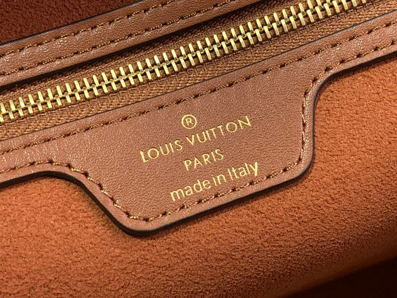 Dragons Bags ln Luxury Bag --69481