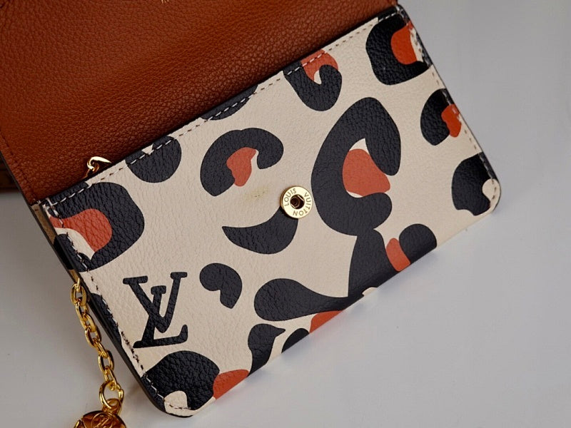 Dragons Bags ln Luxury Bag --60632