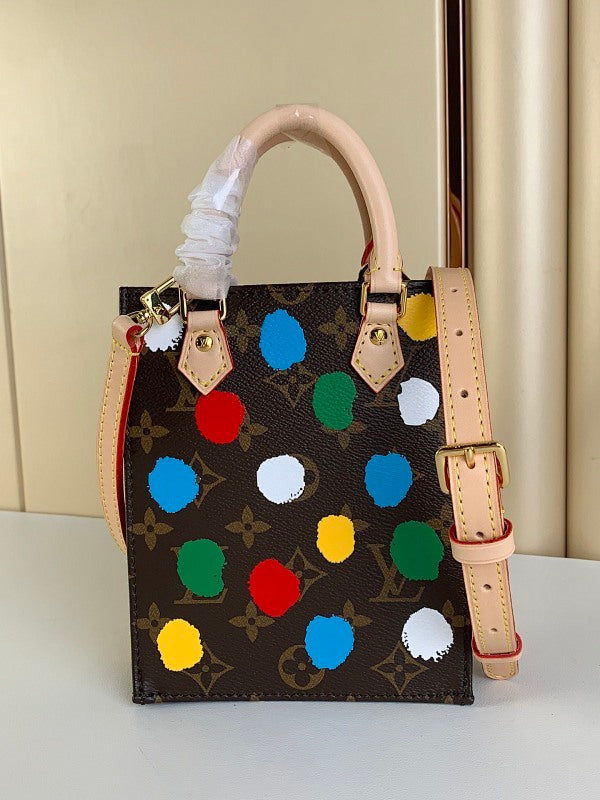 Dragons Bags ln Luxury Bag --61369