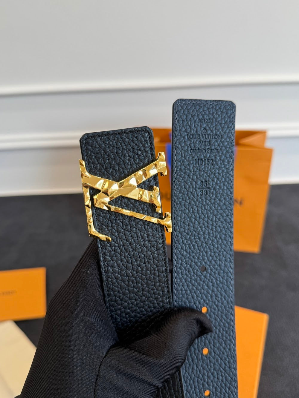 Dragons Bags ln Luxury Belt --100296