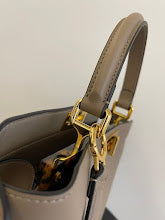 new-luxury-designer-bags-nm7688