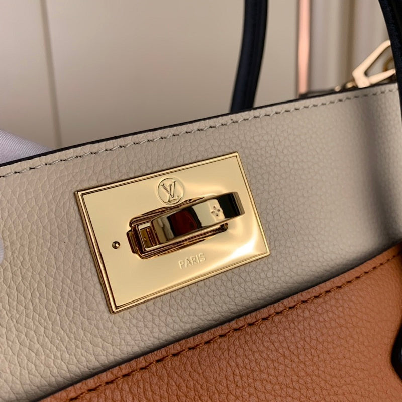 Dragons Bags ln Luxury Bag --60833