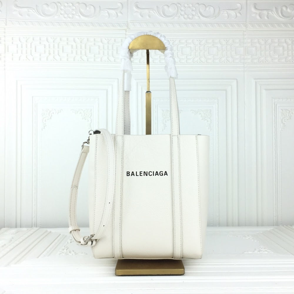 new-designer-premium-bags-nm21695